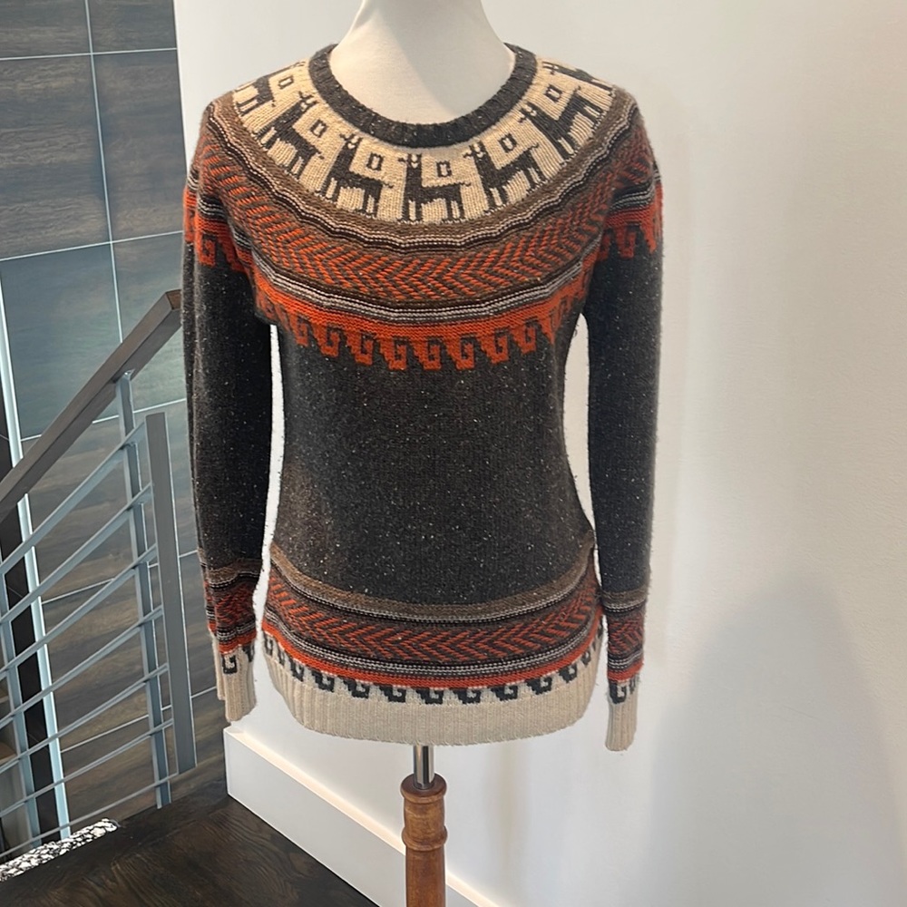 Autumn cashmere sweater
